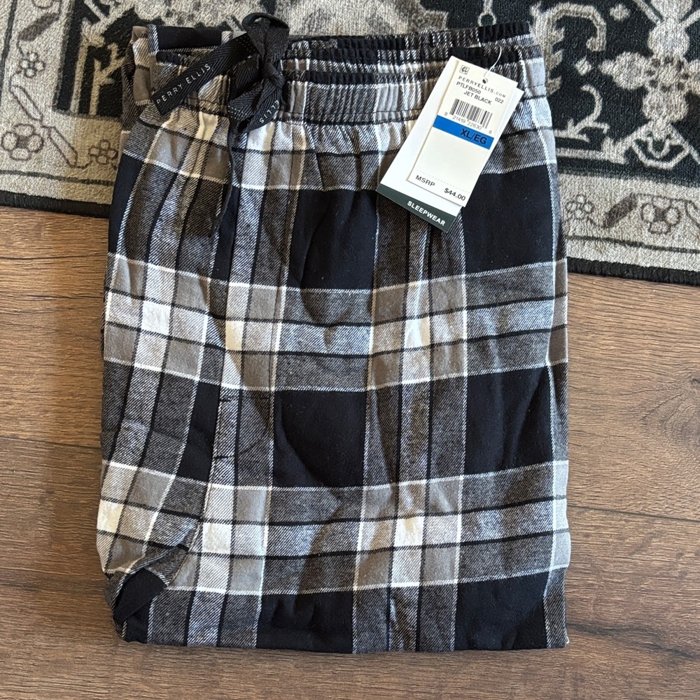 Perry Ellis Black and Gray Plaid Sleepwear Pants